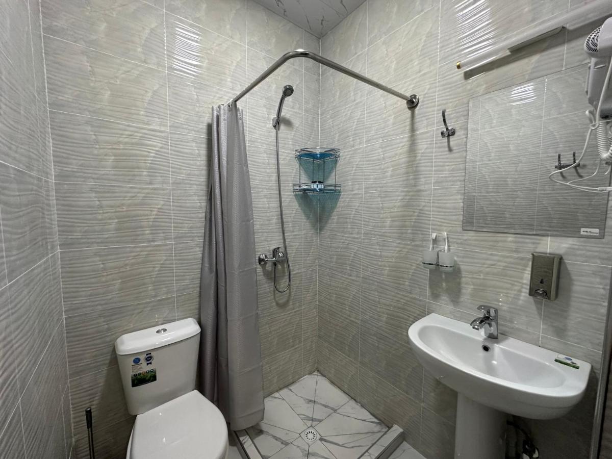 Byond Hotel & Hostel Ташкент Екстер'єр фото