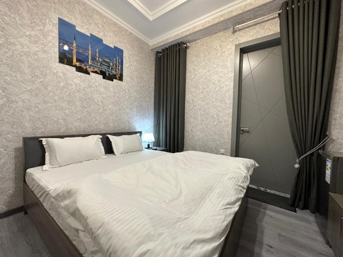 Byond Hotel & Hostel Ташкент Екстер'єр фото