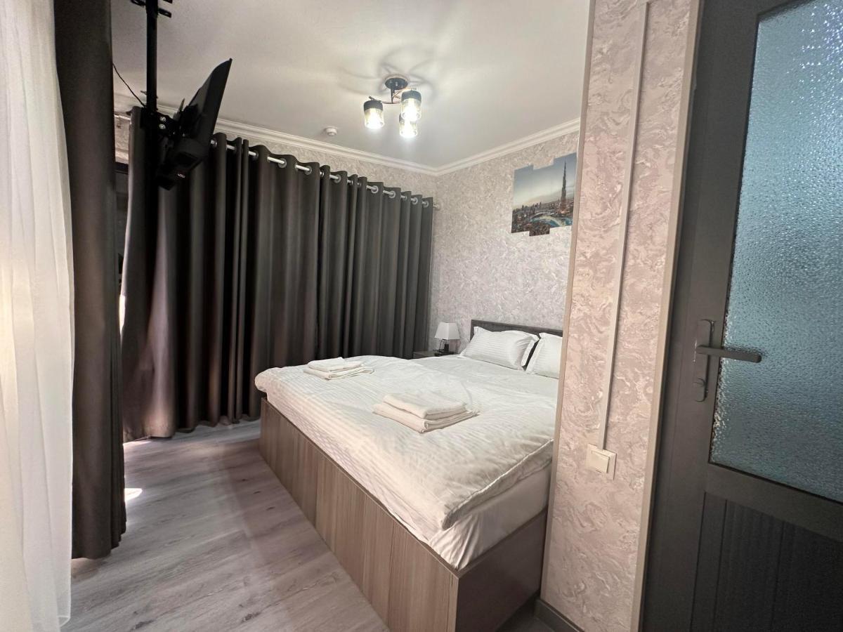 Byond Hotel & Hostel Ташкент Екстер'єр фото