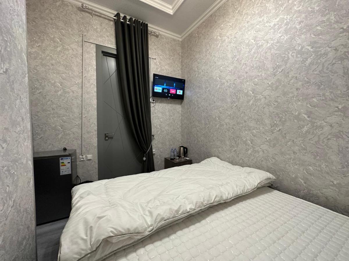 Byond Hotel & Hostel Ташкент Екстер'єр фото